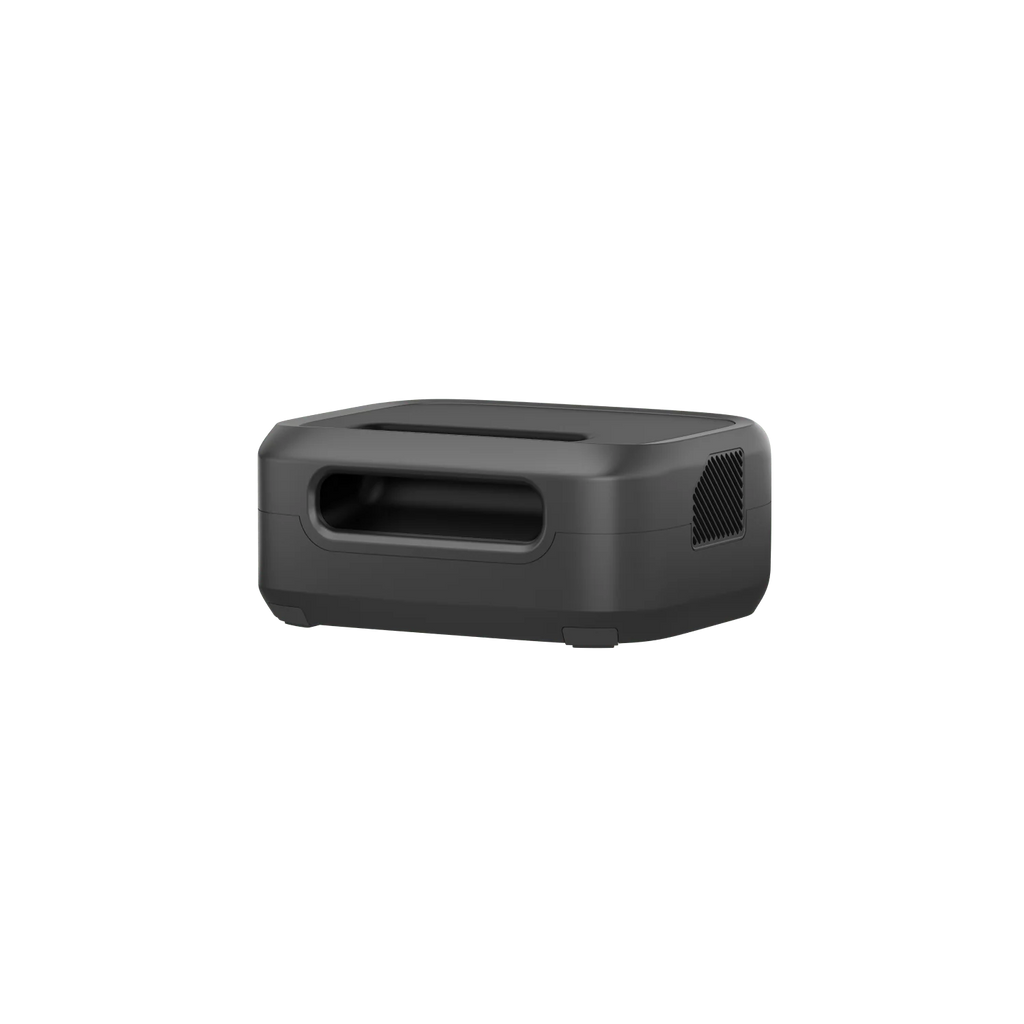 EcoFlow RIVER 3 portable power station charging 6 devices
